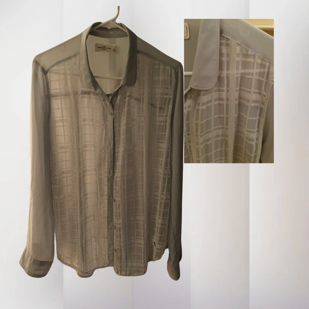Abercrombie & Fitch | Grey Sheer Plaid Button Down | Size Large